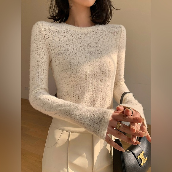 Commense Cream Fuzzy Knit Long Sleeve Sweater Top Size S NWT - Picture 2 of 13